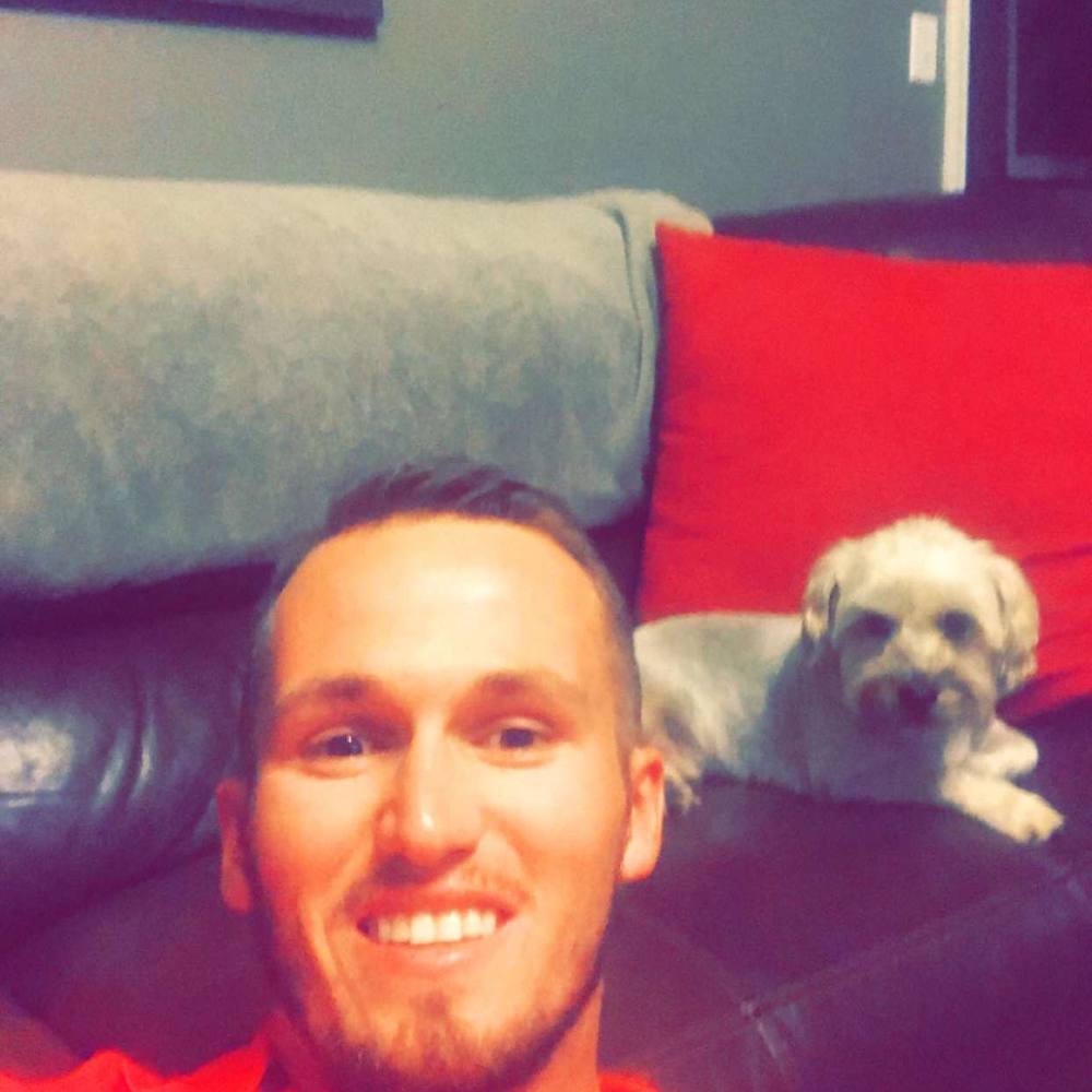 Meet your Posher, Dustin